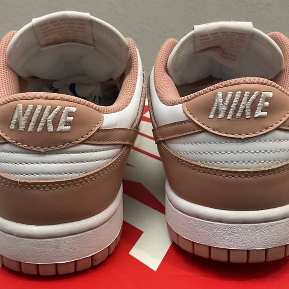 Nike Dunk Low Rose Whisper- DD1503-118  Women’s Size US 10 / EUR 42 - Picture 6 of 10